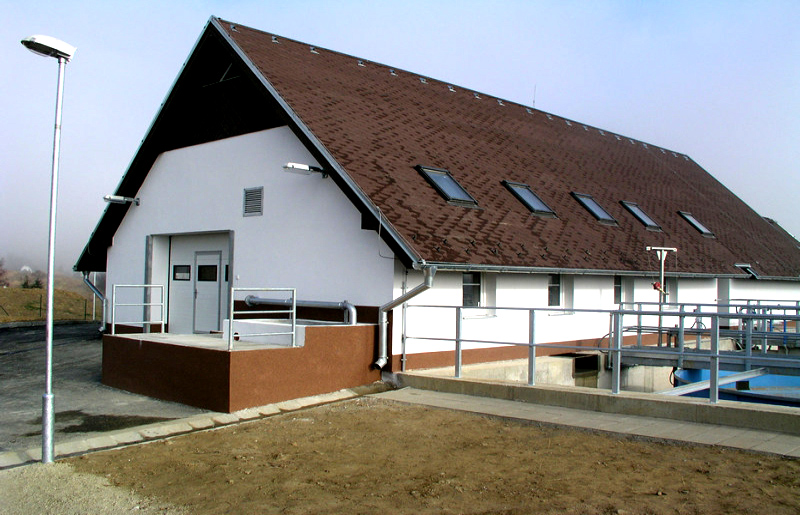 Sludge processing equipment