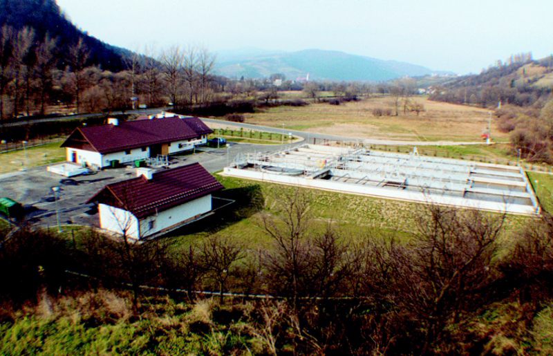 Pre-treatment solutions